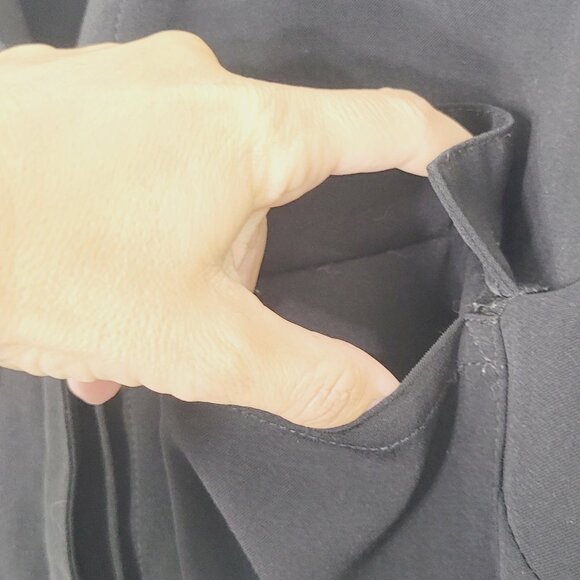 Catherine Malandrino Black Pocket Relaxed Fit Blouse Button Down Business Causal - Picture 5 of 12